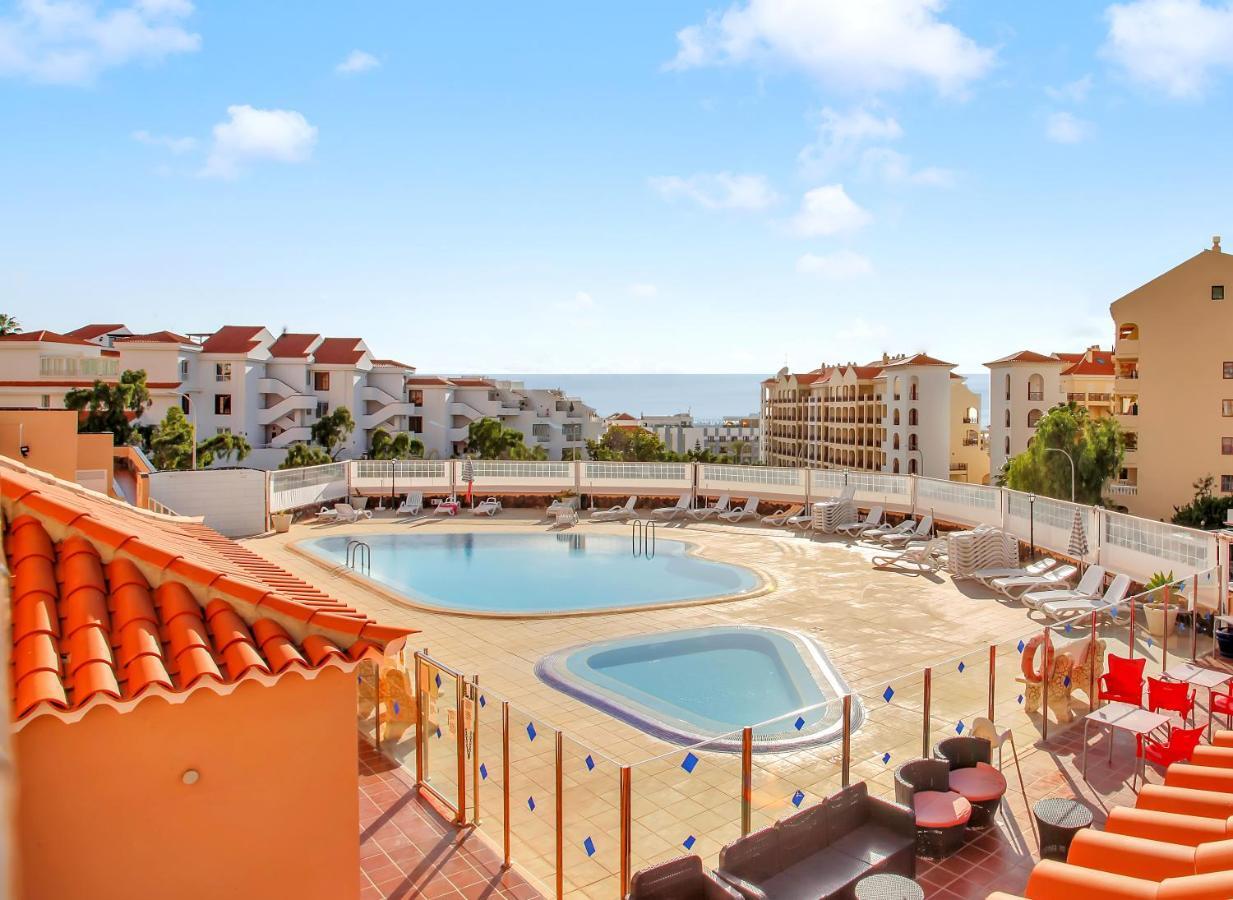 Top Floor, Sea View, Huge Terrace, Heated Pool, Garage Los Cristianos  Eksteriør bilde