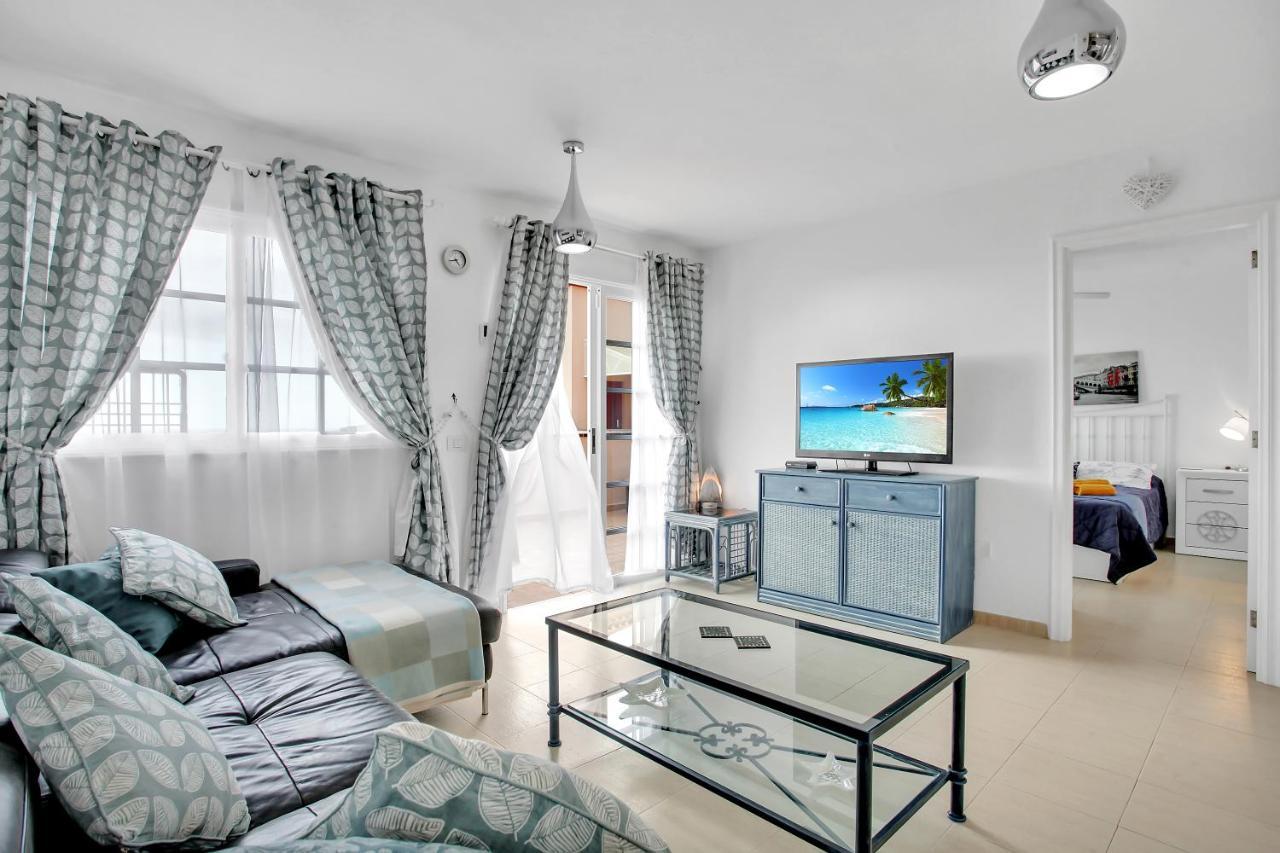 Top Floor, Sea View, Huge Terrace, Heated Pool, Garage Los Cristianos  Eksteriør bilde
