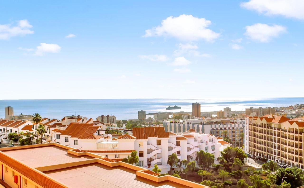 Top Floor, Sea View, Huge Terrace, Heated Pool, Garage Los Cristianos  Eksteriør bilde